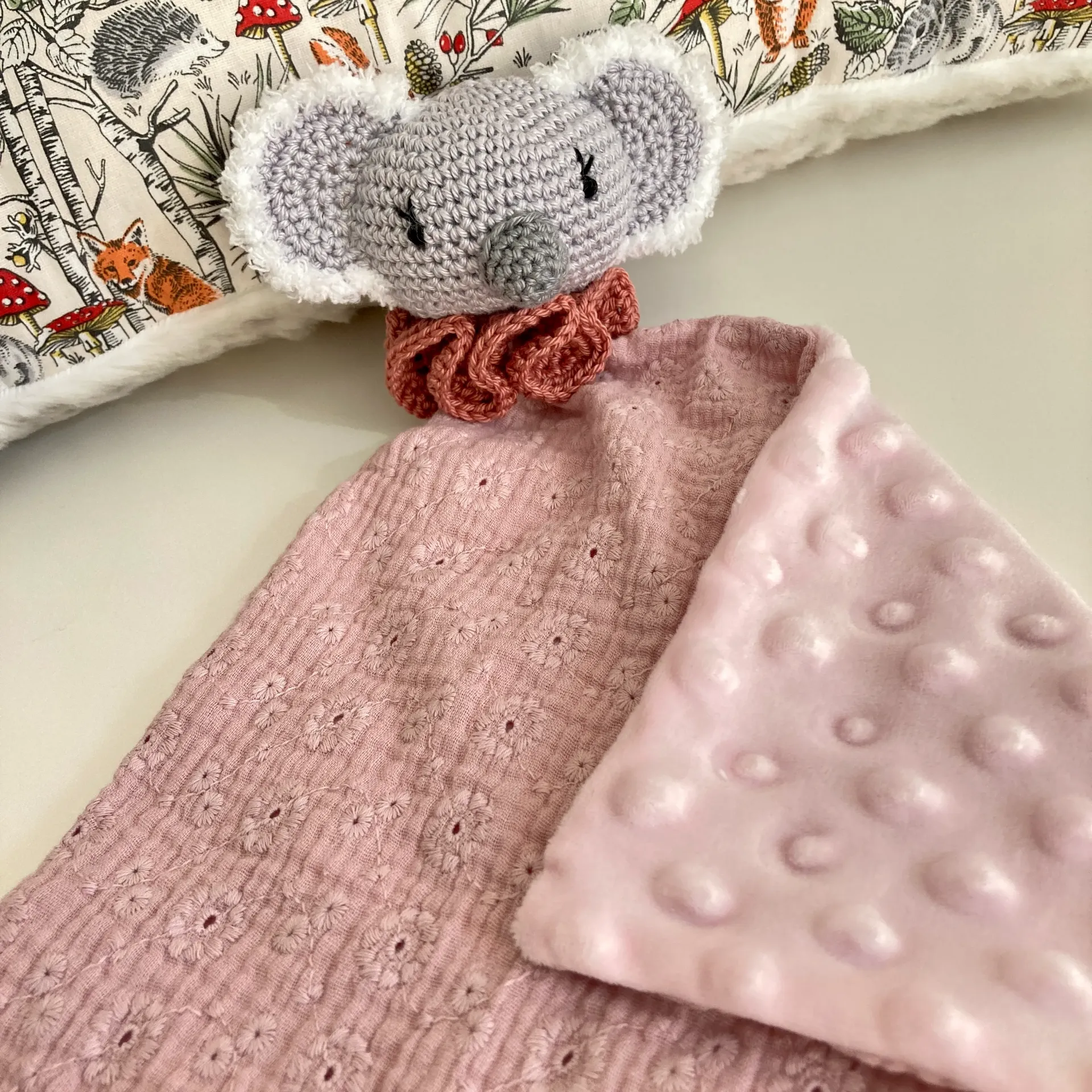 Doudou Koala rose